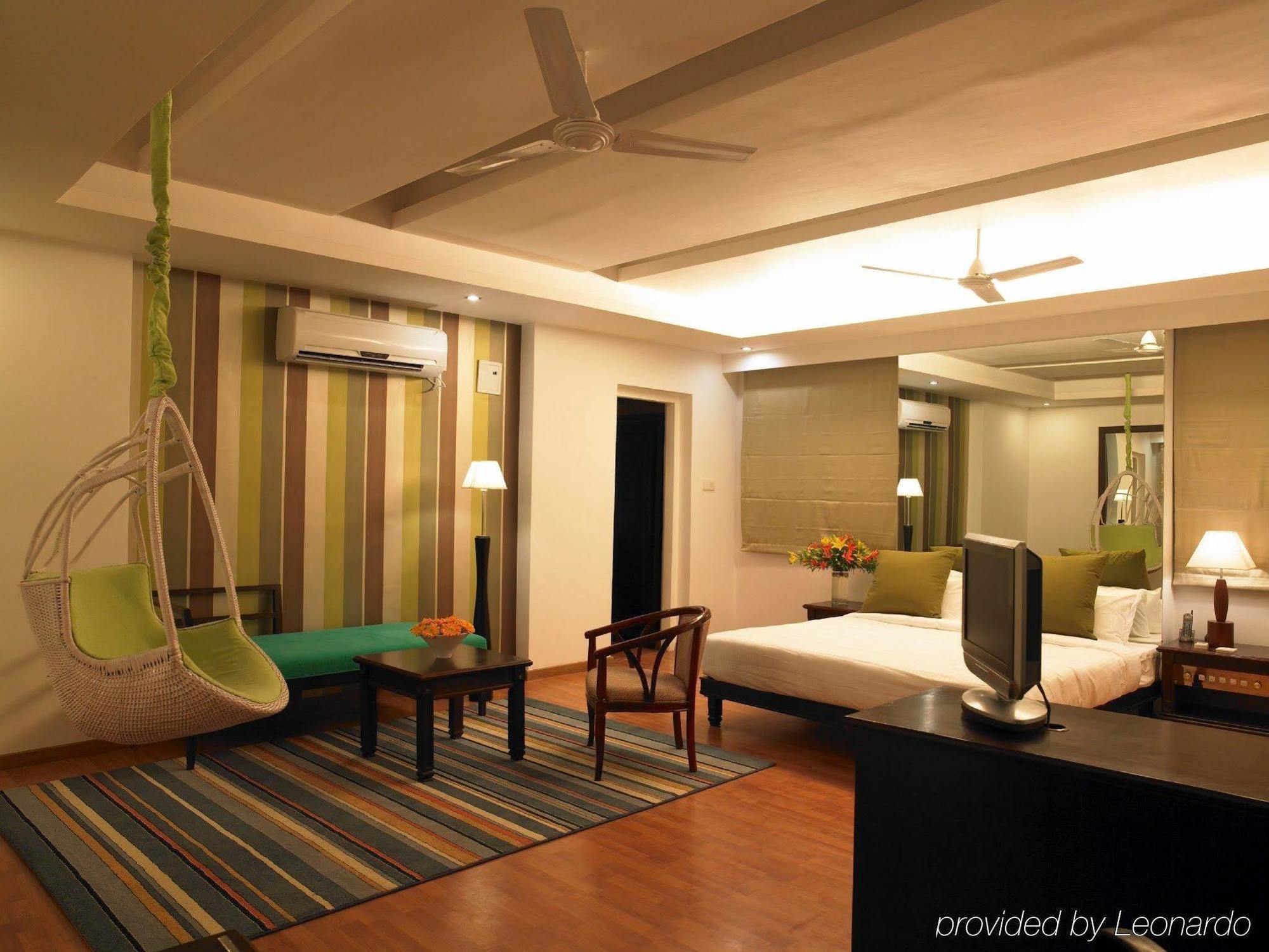 Sandhya Hotel Χιντεραμπάντ Εξωτερικό φωτογραφία